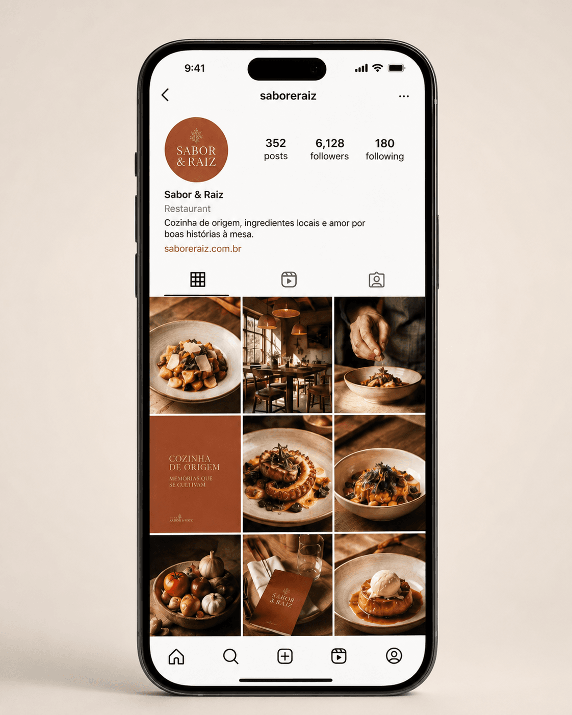 Mockup de feed do Instagram para restaurante